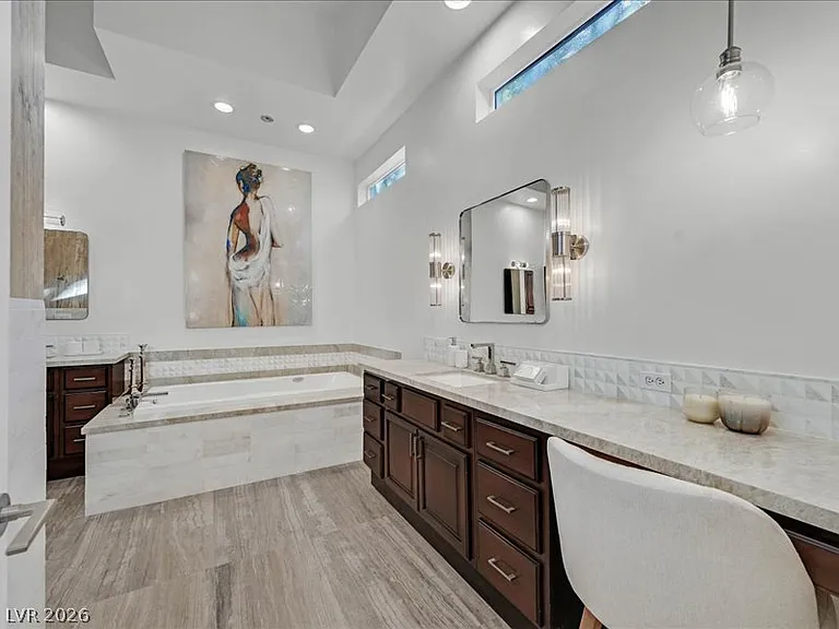 9500 Balatta Canyon Ct — Photo 25