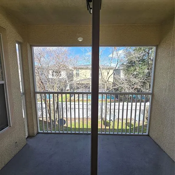 2790 Club Cortile Cir #B — Photo 8