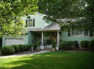 19 Woodland Ter, High Bridge, NJ 08829