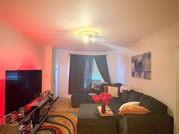 5th image of 197-09 Dunton Avenue #1A