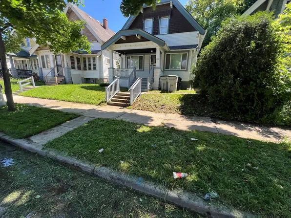 3726 N 25th St, Milwaukee, WI 53206