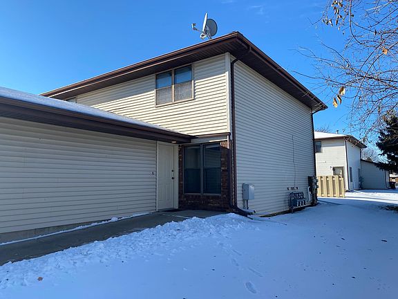 3rd image of 1003 Oxford Dr #1003