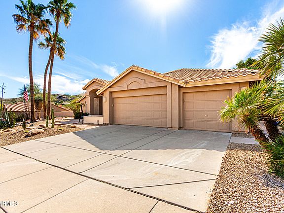 2nd image of 2045 E CATHEDRAL ROCK Drive