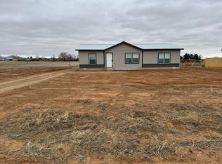54 Capitan St, Moriarty, NM 87035