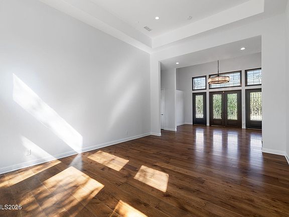 4th image of 1180 Paddock Ln