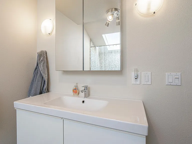289 Salishan Dr — Photo 39