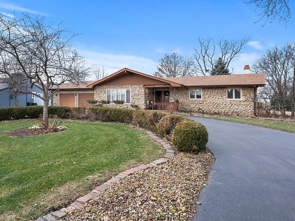 1st image of 3107 Caroline Dr