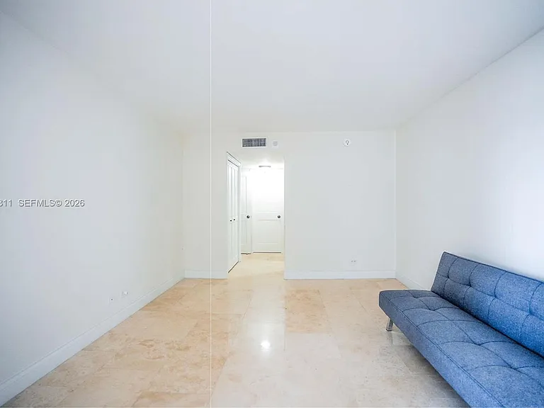 6039 Collins Ave #503 — Photo 15