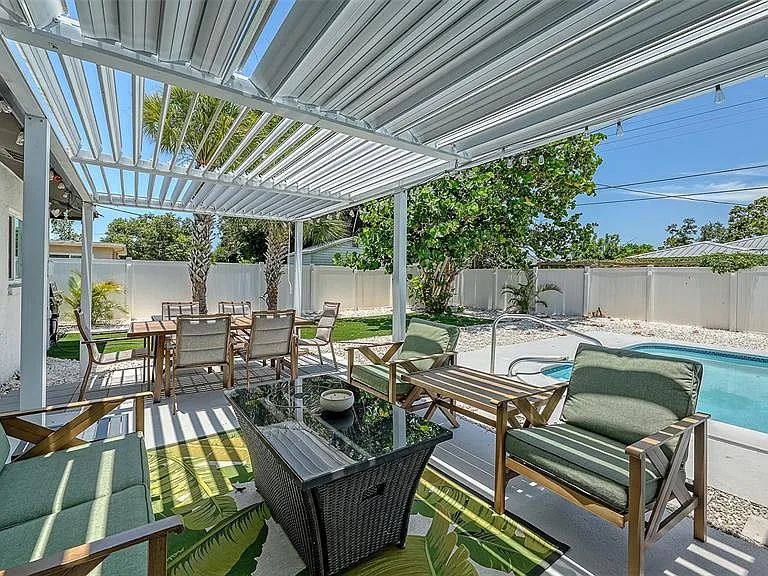 1302 Mango Ave — Photo 41
