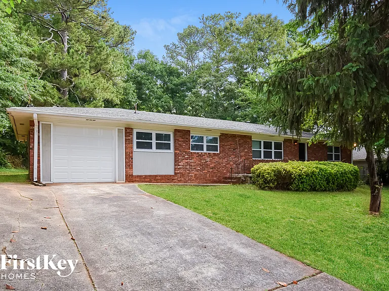 629 Bounty Dr — Photo 2