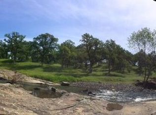 22001 Dobie Ln, Bella Vista, CA 96008