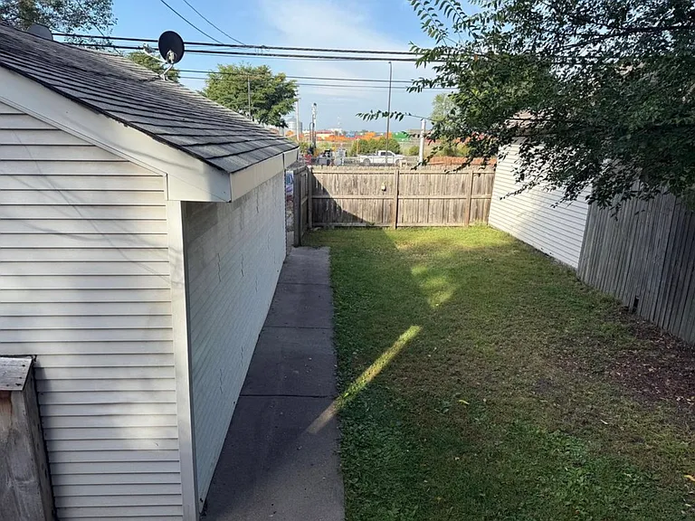 2922 Tyler St NE #1 — Photo 12
