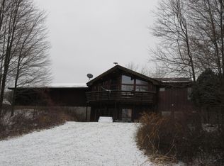 23250 Hutchinson Rd, Battle Creek, MI 49017
