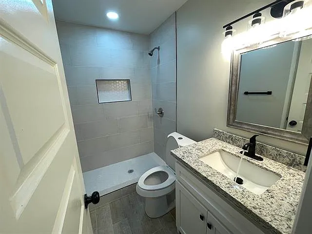 3005 E Price St #3 — Photo 14