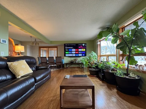 13918 Riverview Dr NW, Elk River, MN 55330