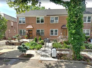 6712 Juno St FL 2, Forest Hills, NY 11375