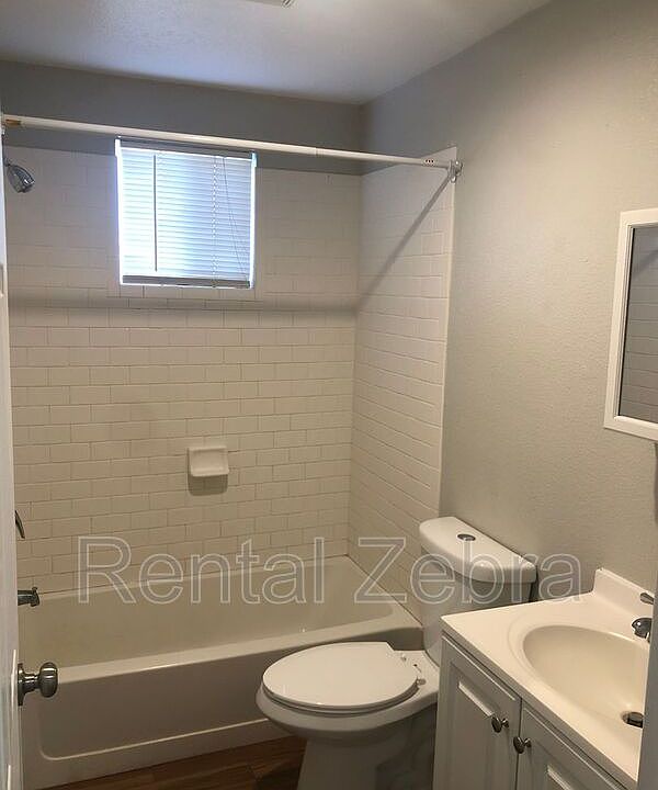 3rd Street 6807 Apartments Riverbank, CA Zillow