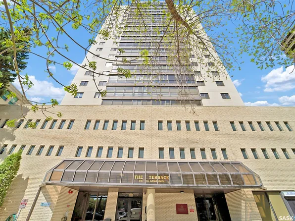 315 5th Avenue N #2001, Saskatoon, SK S7K 5Z8