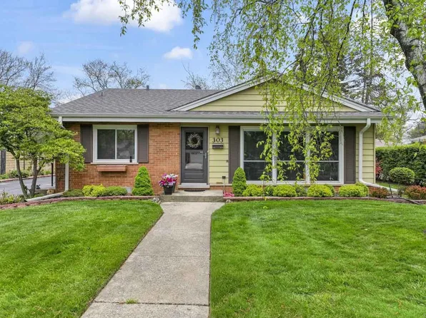3N303 N Emroy Ave, Elmhurst, IL 60126
