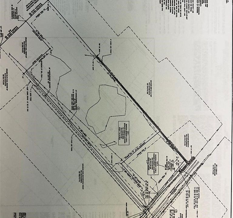 2nd image of Highway 711