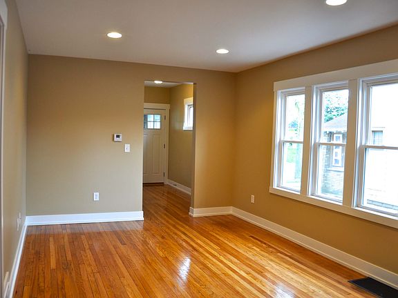 3rd image of 55 Fuller Ave NE