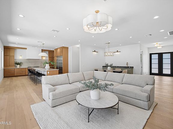 5th image of 4527 N 38TH Street