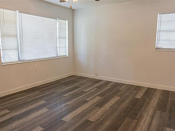 4th image of 1506 Pine Ave