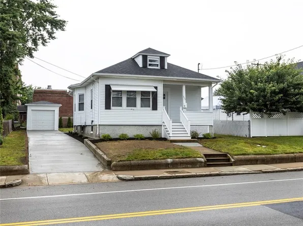 203 Park Ave, Cranston, RI 02905