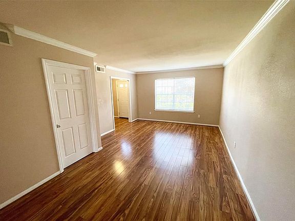 4th image of 9303 Hammerly Blvd Unit 803