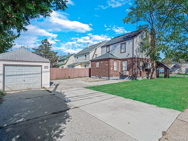 21 James Ll Burrell Ave — Photo 15