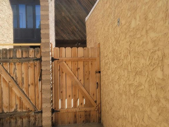 3rd image of 1042 E Navajo St #C