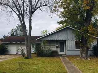 4626 Pin Oak Ln, Bellaire, TX 77401