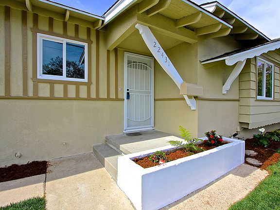 3rd image of 22431 Caroldale Ave