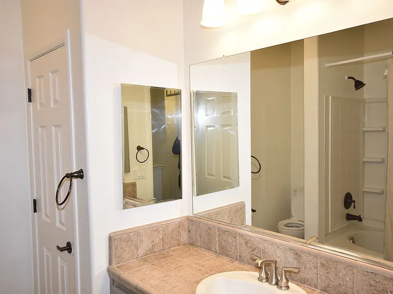 2001 Club Center Dr #1128 — Photo 7