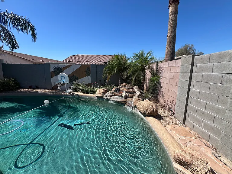 11185 W Ashley Chantil Dr — Photo 2
