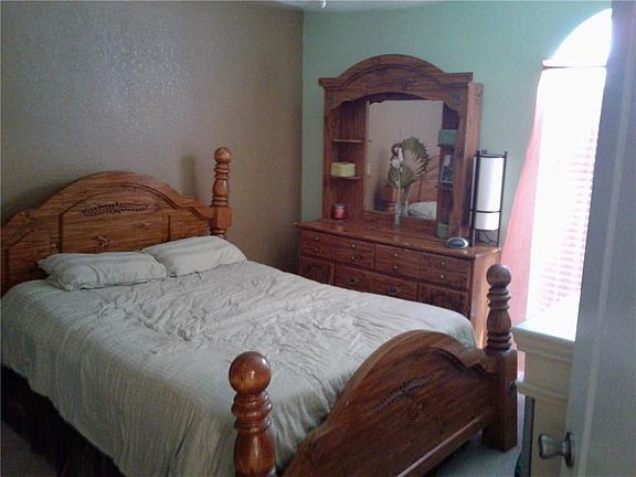 2nd image of 7507 Saddleridge Dr