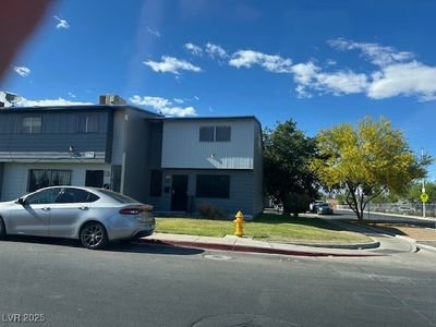 816 E Nelson Ave APT F, North Las Vegas, NV, 89030