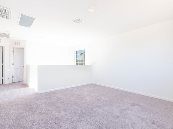 Versatile loft space