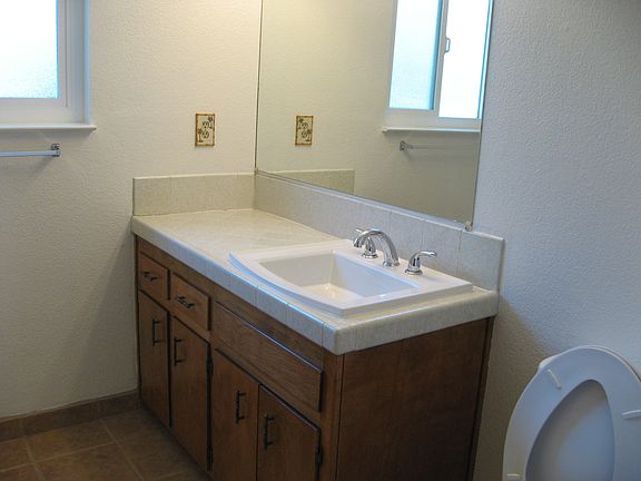 4th image of 707 Sonora Ave