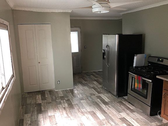 5th image of 995 Exchange St