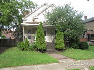 410 Garfield Ave, Bay City, MI 48708
