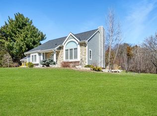 N41W32668 Marina Dr, Nashotah, WI 53058
