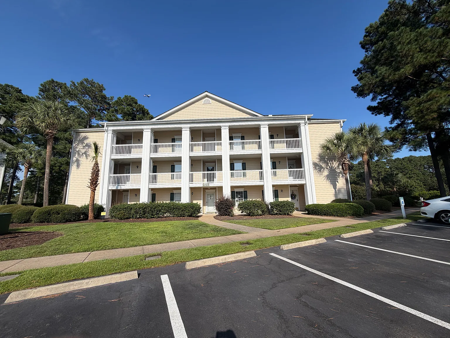 3 bed, 1550 sqft, $1,600 — Photo 1