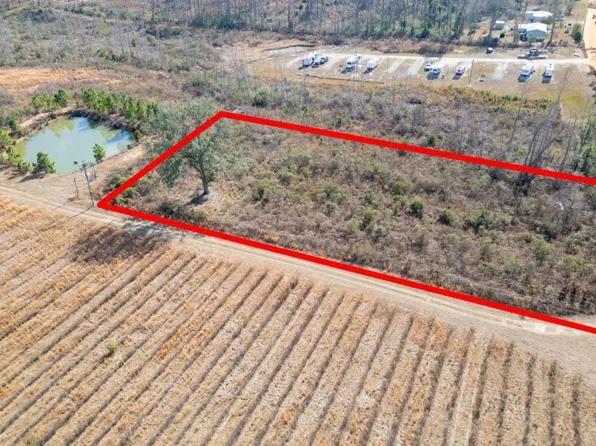 3 Penny Morris Rd, Baxley, GA 31513