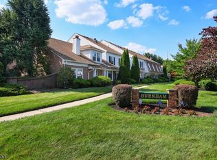 1 Burnham Ct, Scotch Plains, NJ 07076