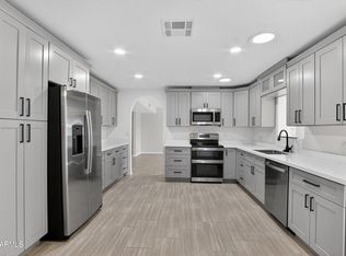 25608 S Pinewood Dr, Sun Lakes, AZ 85248