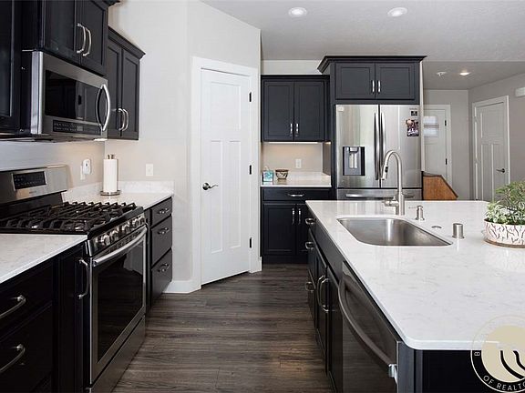 4th image of 4209 Limber Pine Ln