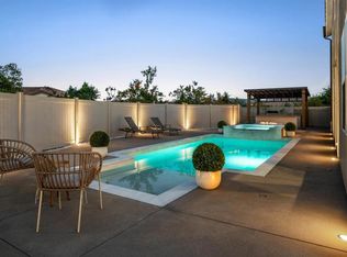 22013 Long Trot Dr, Escondido, CA 92029