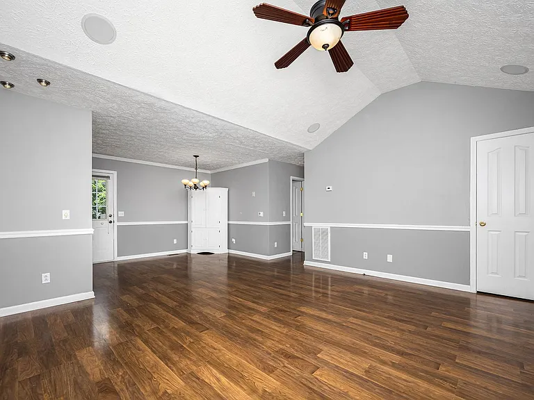 681 Elbethel Rd — Photo 13
