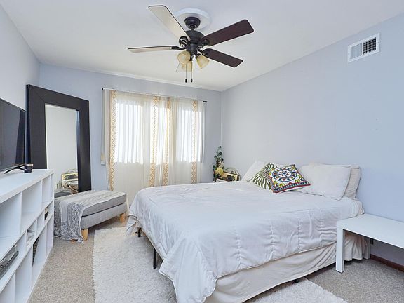 2nd image of 373 Billiou St Floor 2